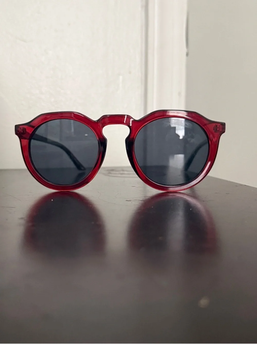 Elizabeth and James Burgundy Transparent Round Sunglasses